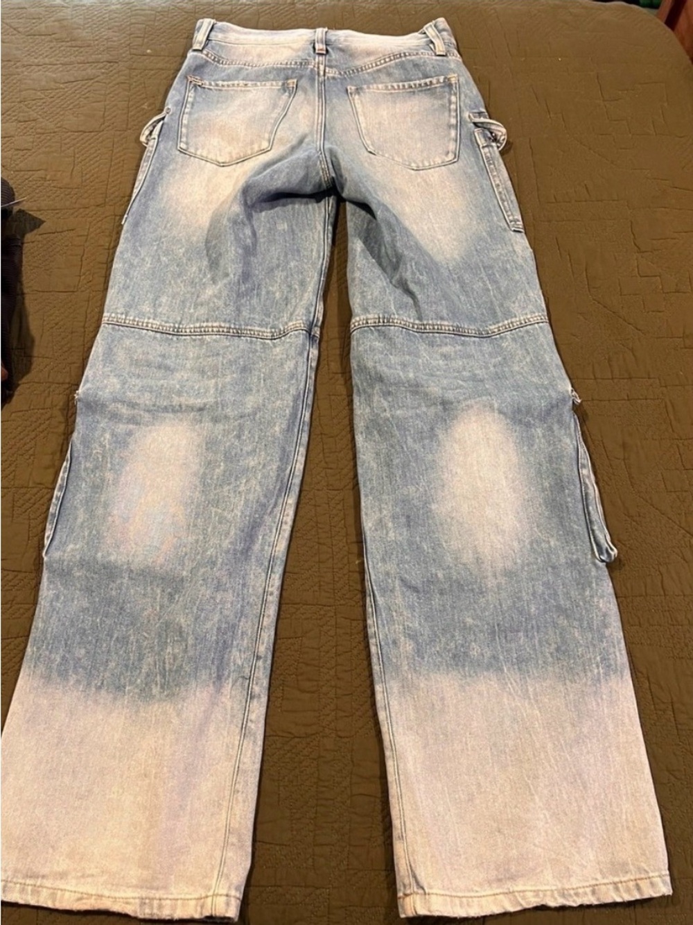 Alice + Olivia Light Blue Cargo Wide-Leg Jeans - Picture 6 of 10